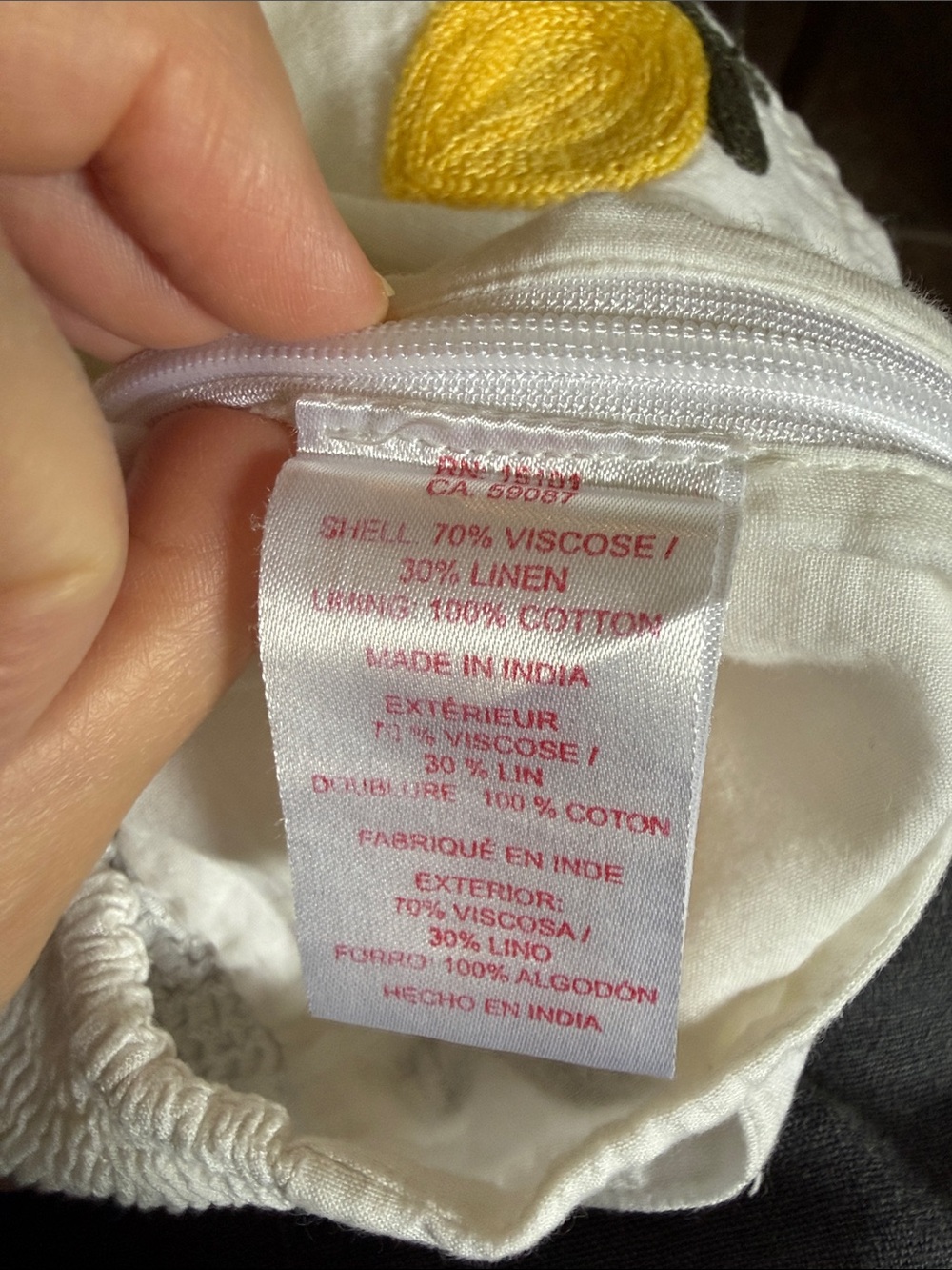 Red Carter White Cropped Tank Top with Yellow Lemon Embroidery - Picture 7 of 7